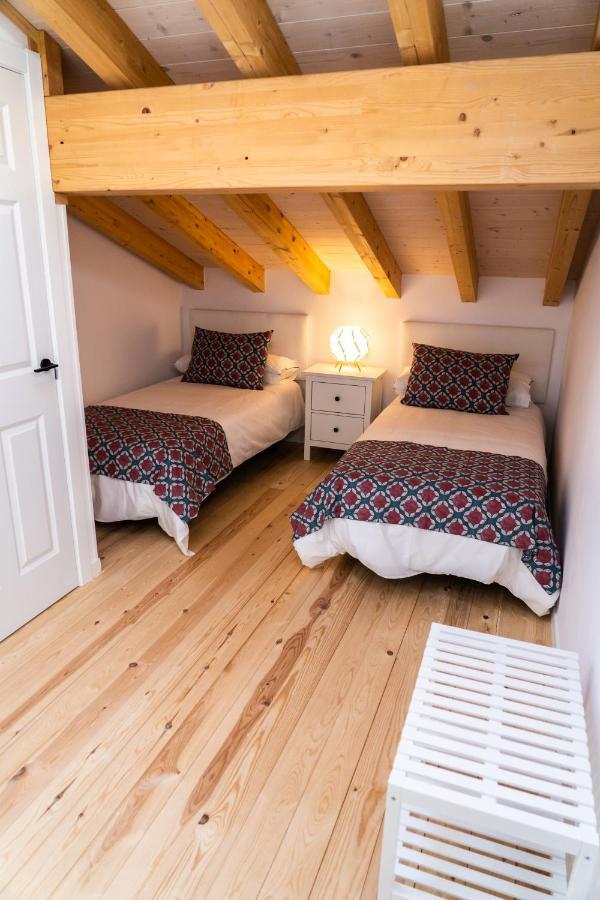 Apartamentos Las Secuoyas La Hayuela Екстер'єр фото